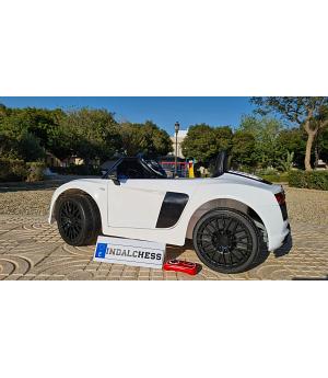 COCHE AUDI R8 SPYDER 12v, BLANCO - BJJ2198 - LE4714-AC